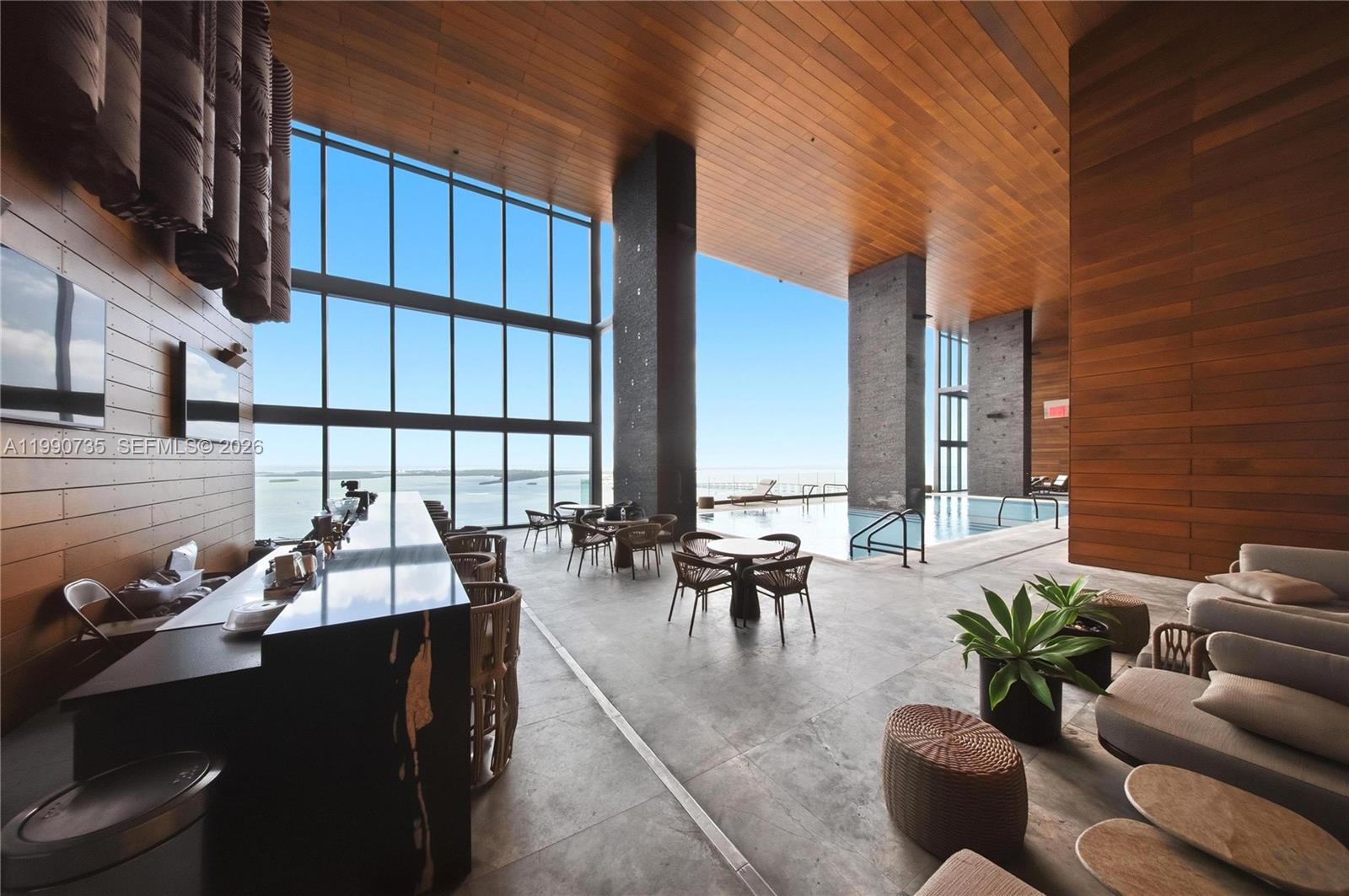 1451 Brickell Ave # 2704