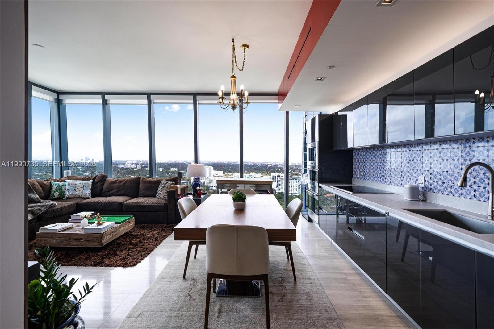 1451 Brickell Ave # 2704