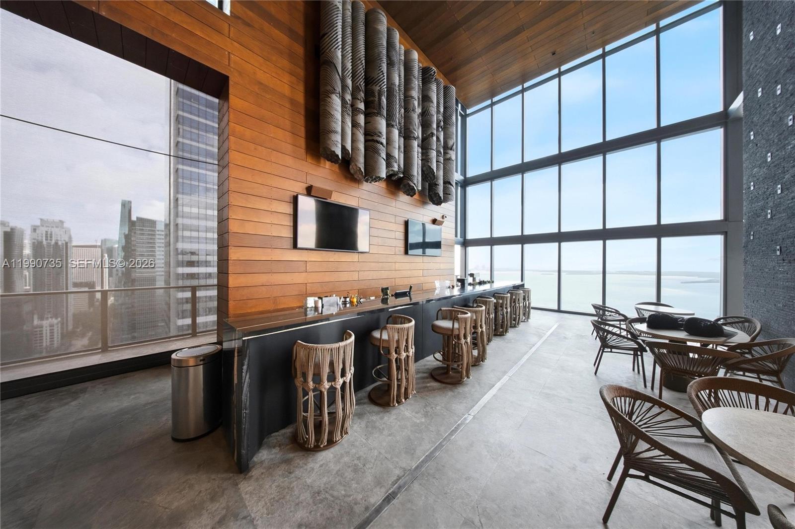 1451 Brickell Ave # 2704