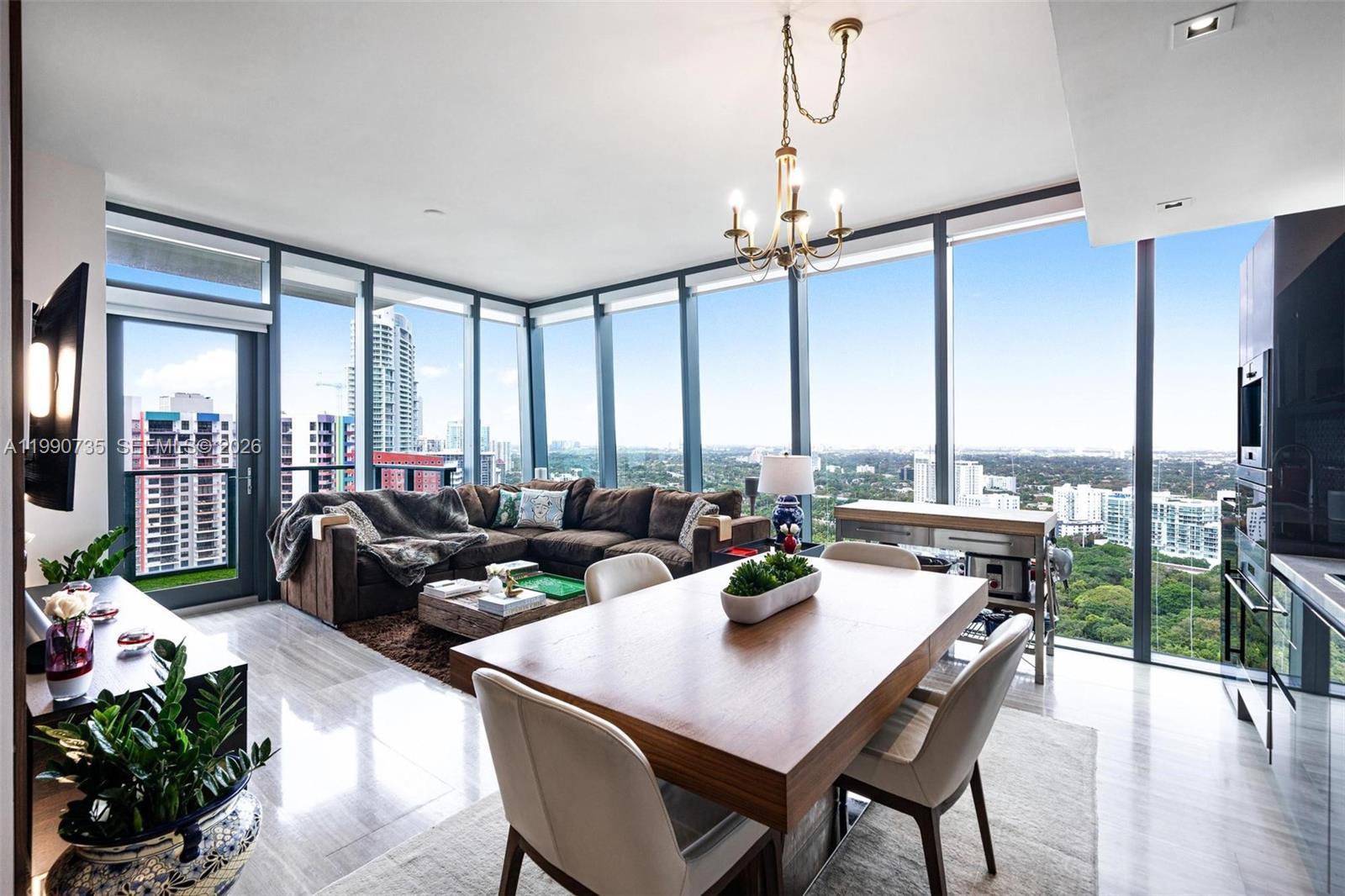 1451 Brickell Ave # 2704