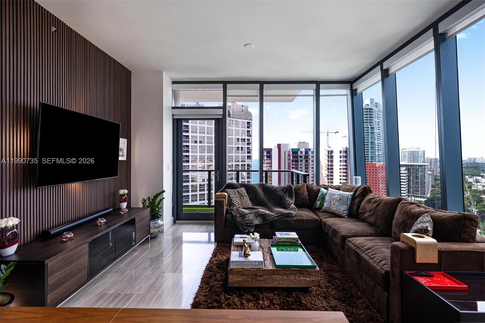1451 Brickell Ave # 2704