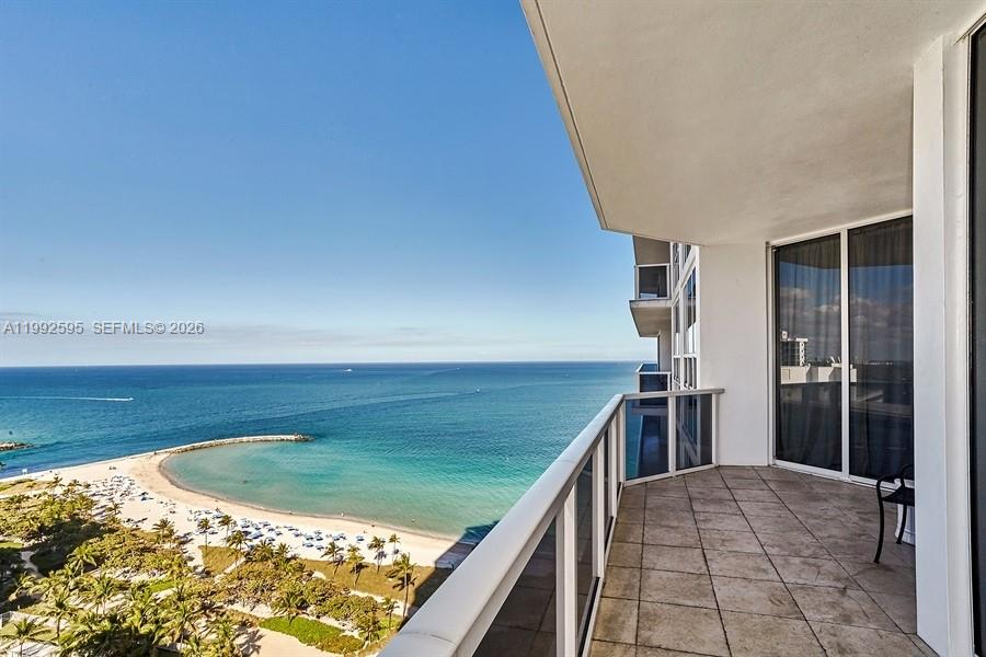 10225 Collins Ave # 1703