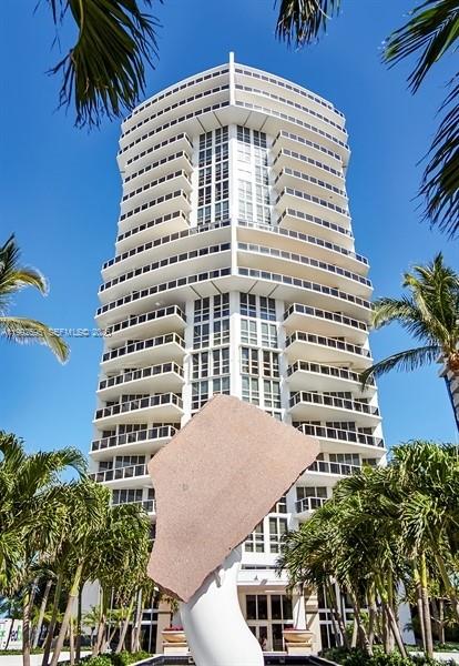 10225 Collins Ave # 1703