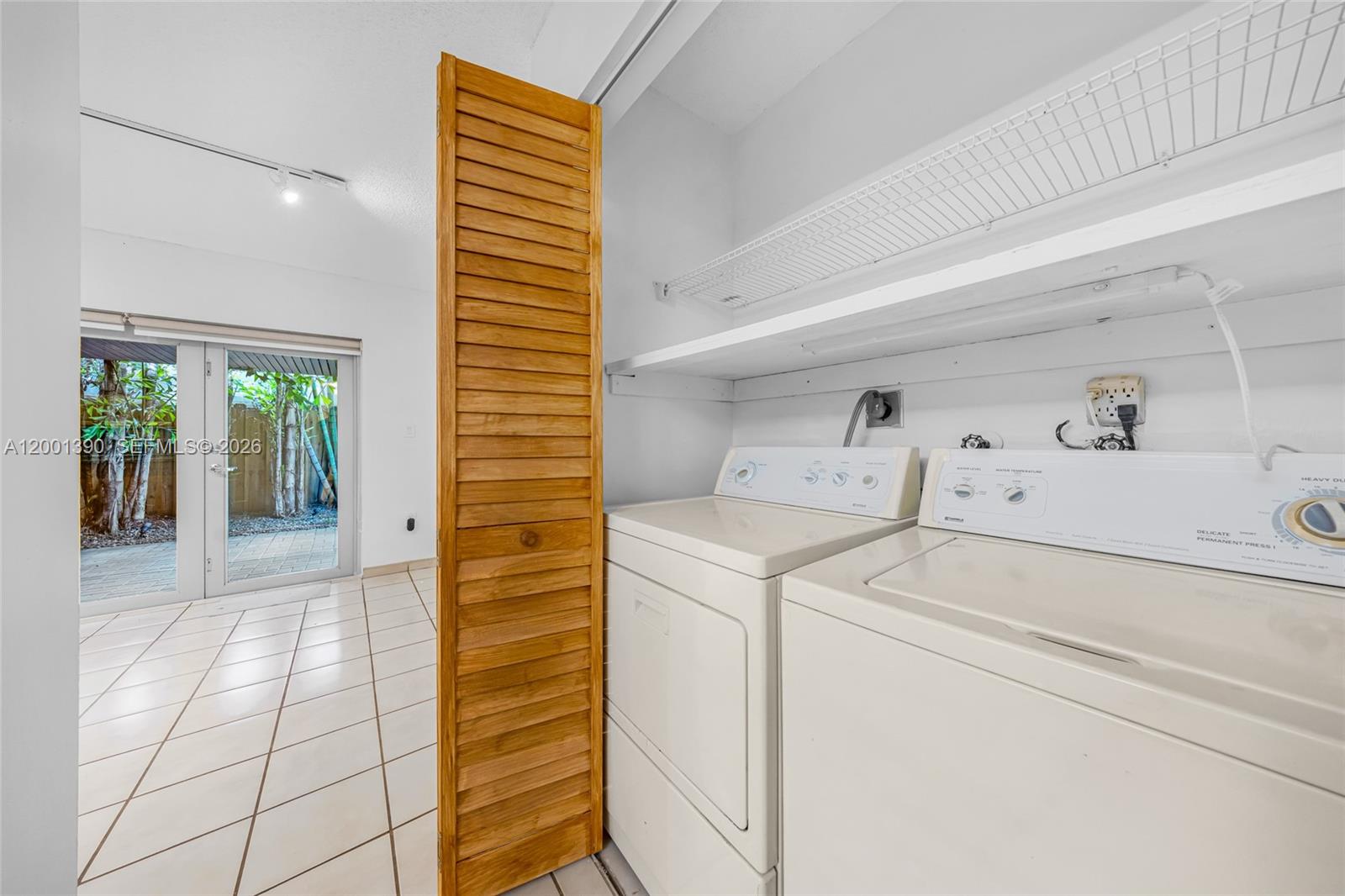 72 SW 113th Ave