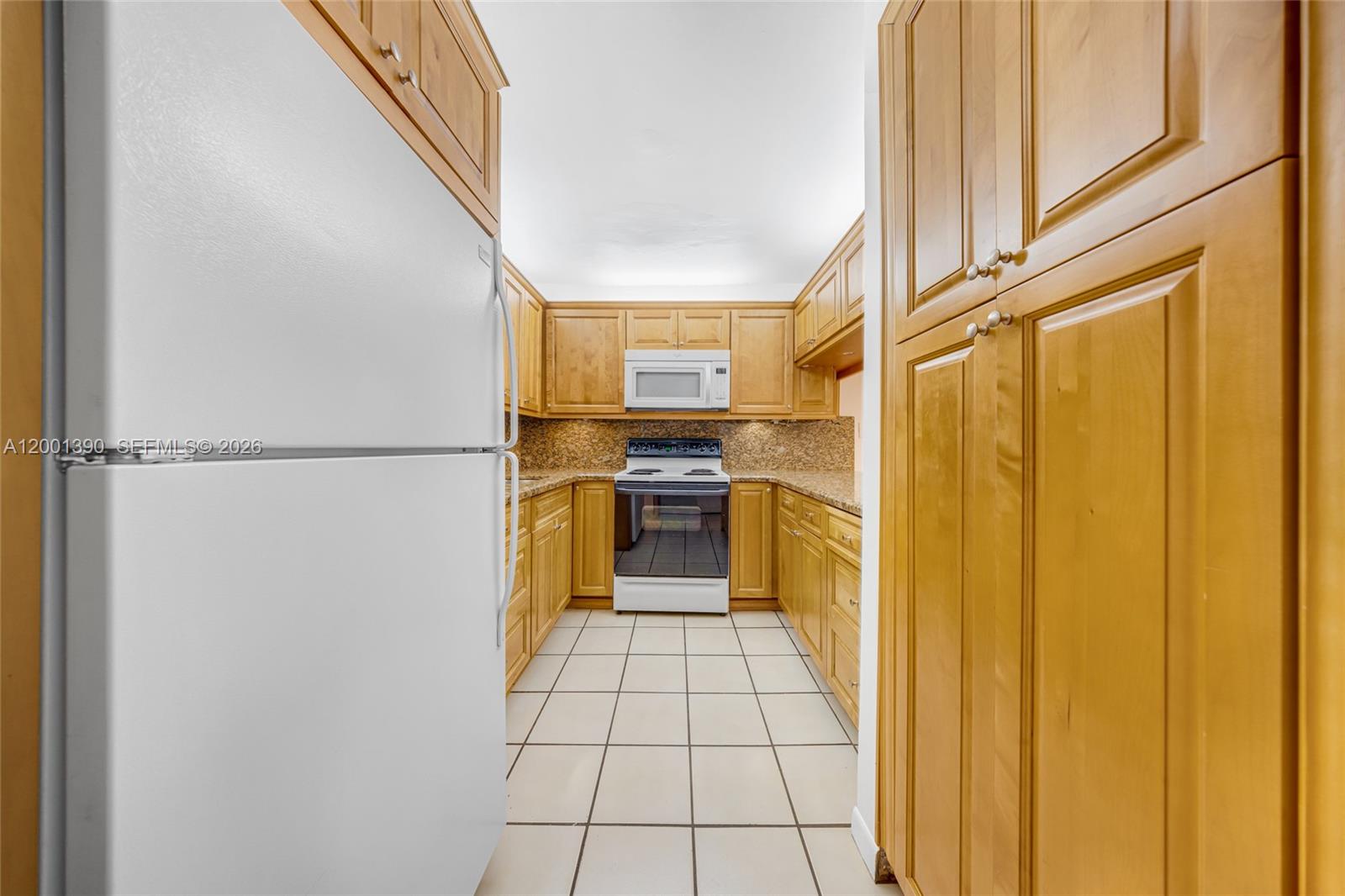 72 SW 113th Ave