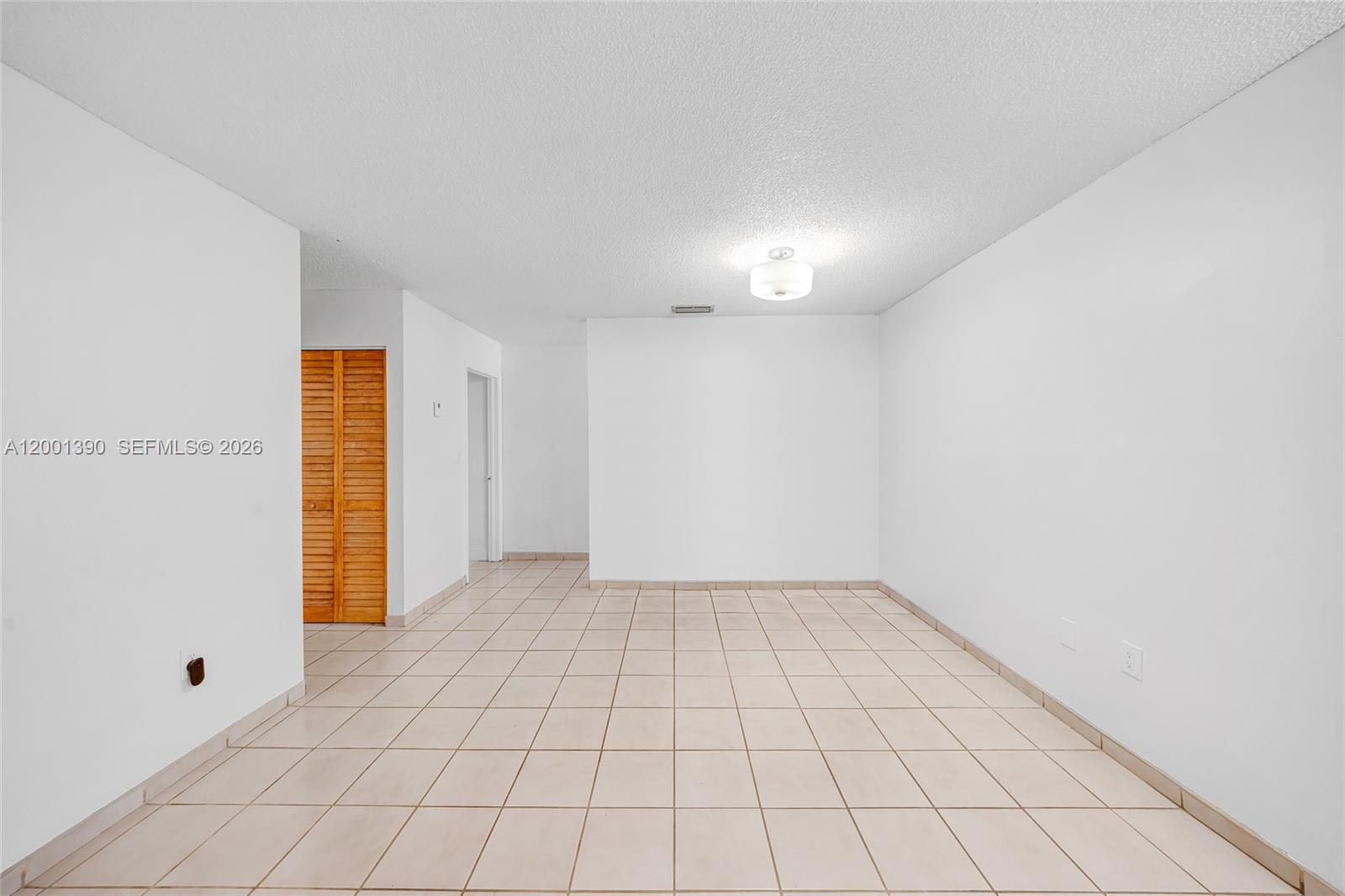 72 SW 113th Ave