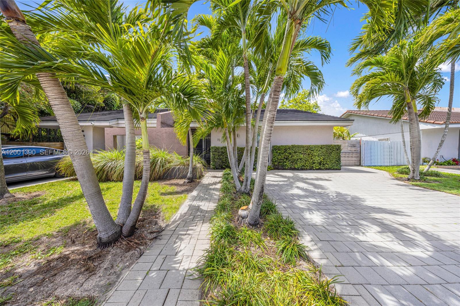 72 SW 113th Ave