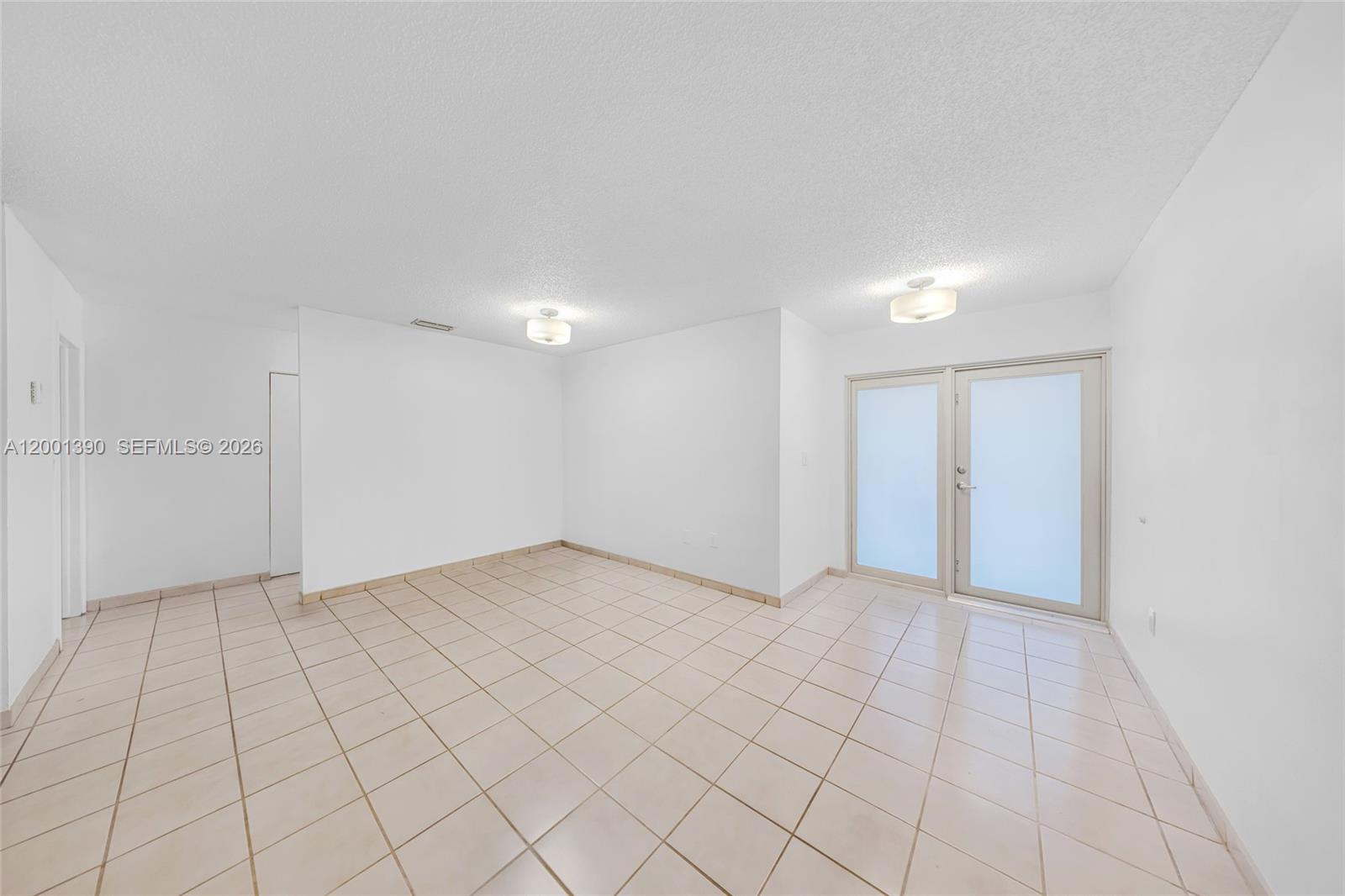 72 SW 113th Ave