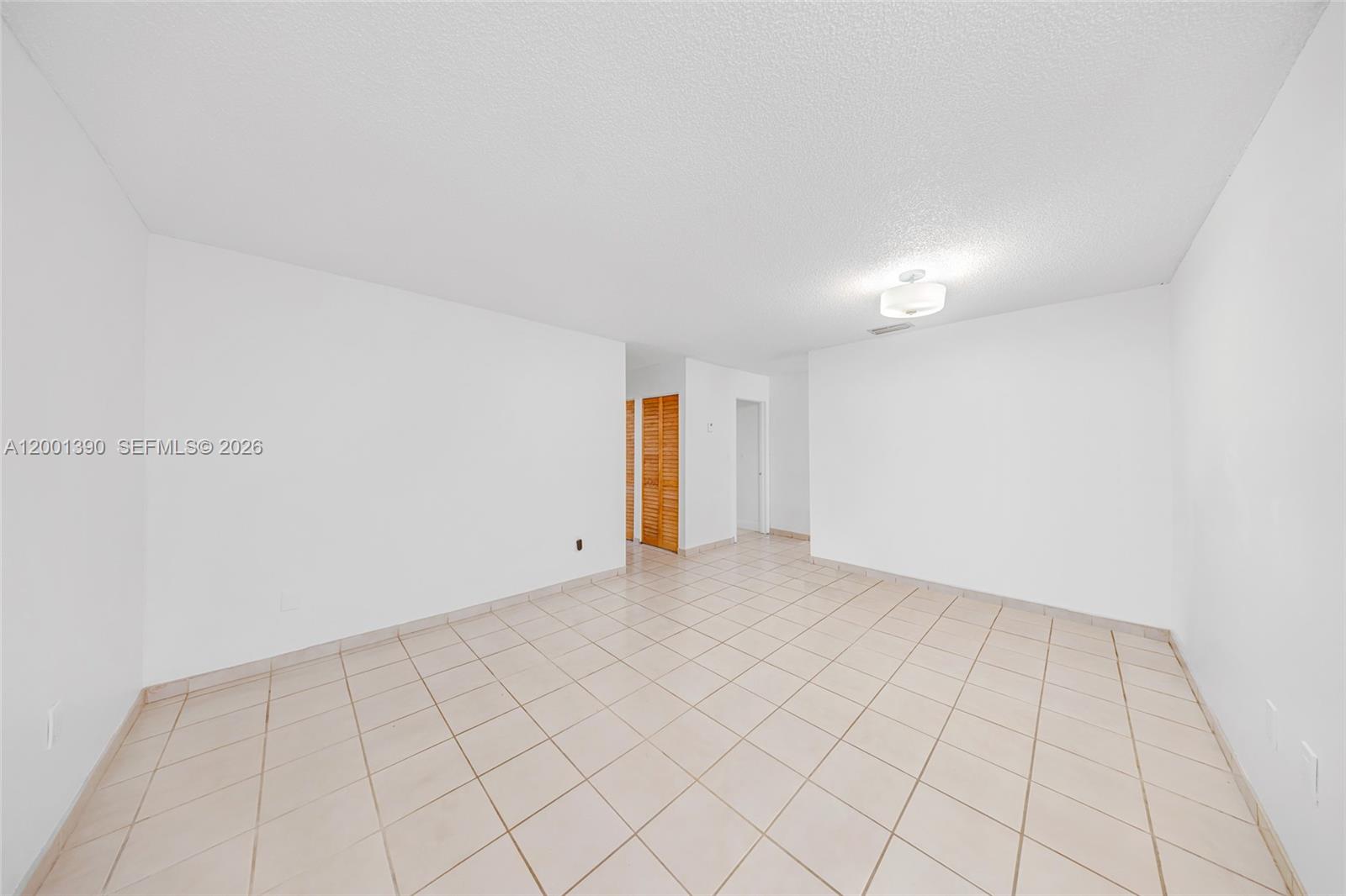 72 SW 113th Ave