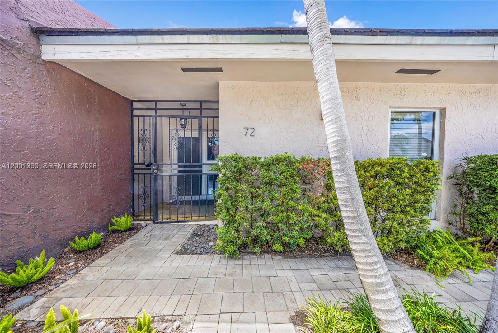 72 SW 113th Ave