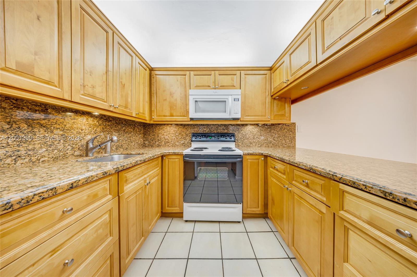 72 SW 113th Ave