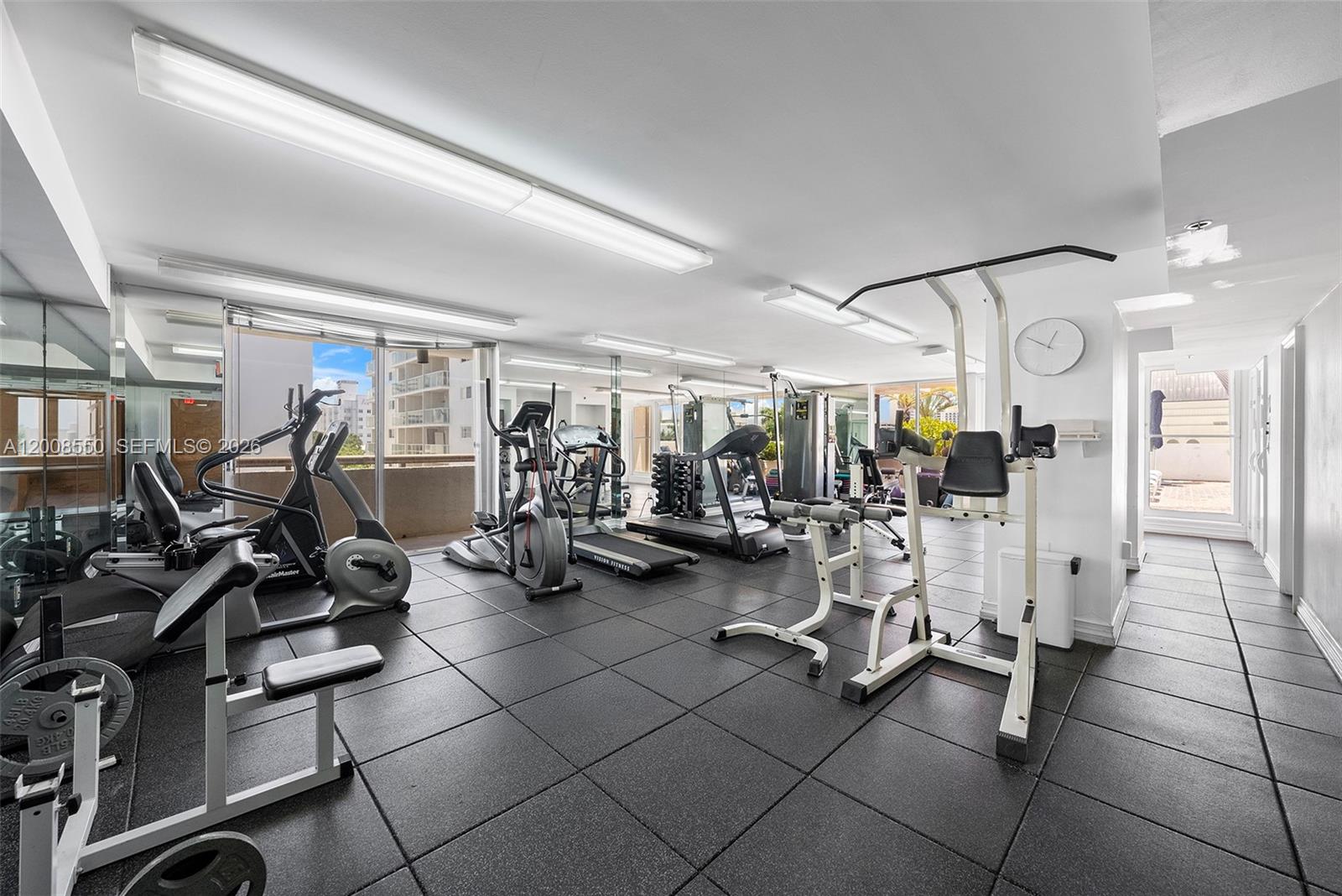 1775 Washington Ave # 8F