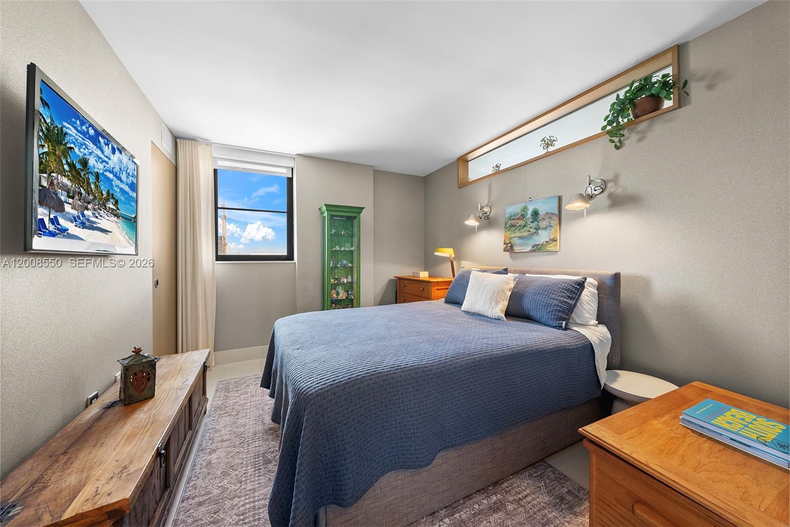 1775 Washington Ave # 8F