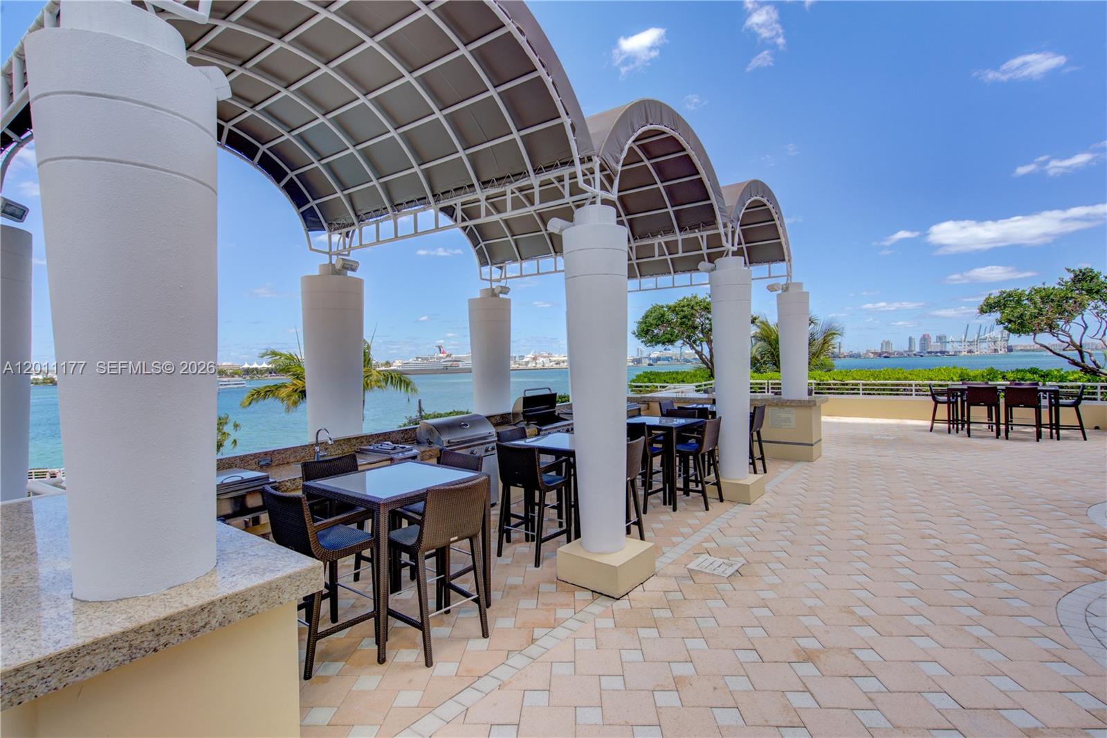 808 Brickell Key Dr # 408