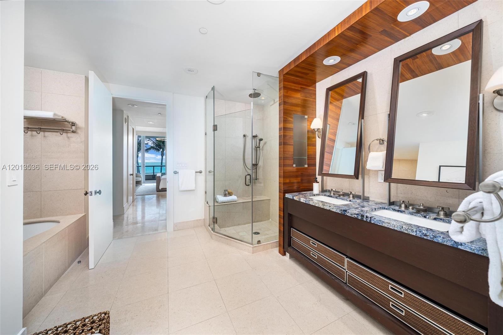 6799 Collins Ave # 205