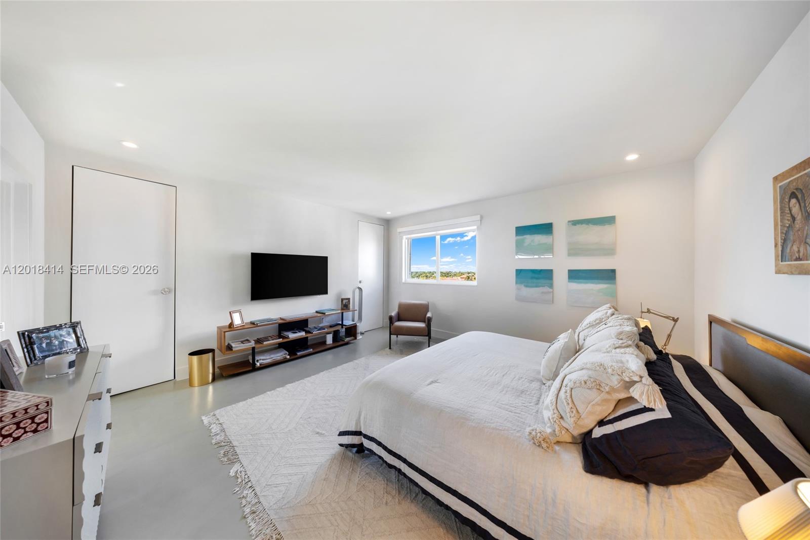 50 Ocean Lane Dr Unit: PH603