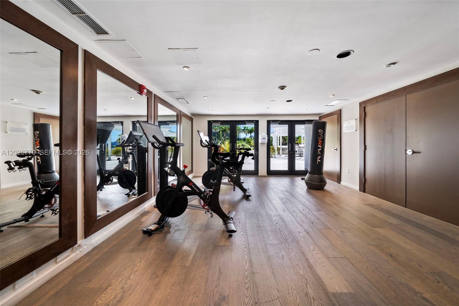 1330 West Ave # 2414