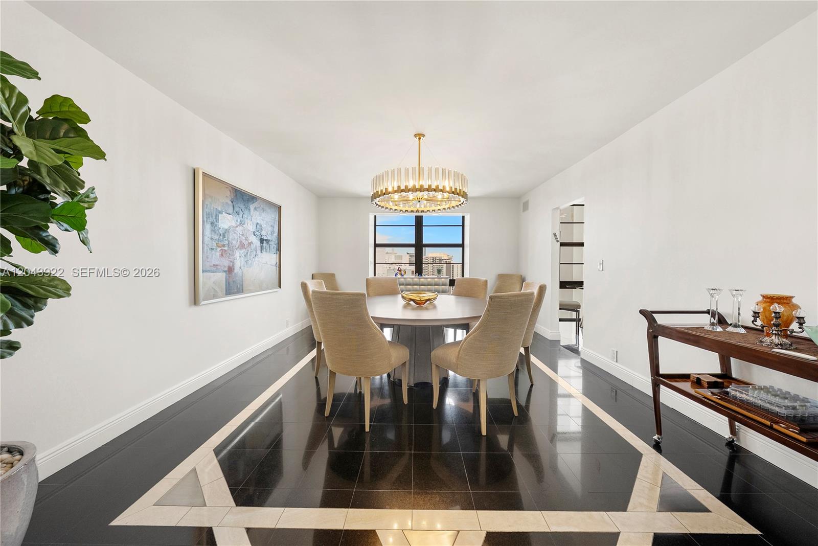 5500 Collins Ave # 1902