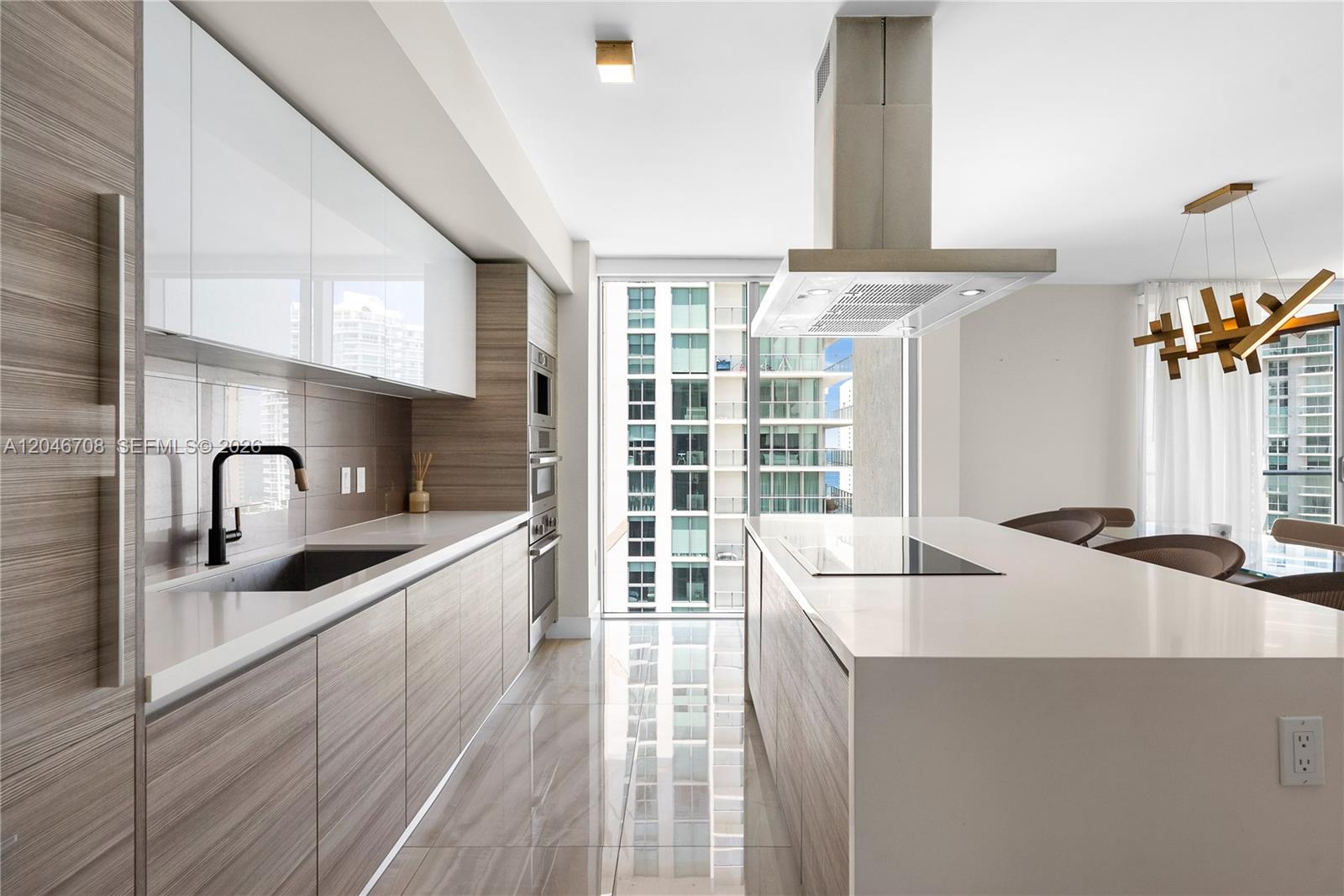 330 Sunny Isles Blvd # 1708 Unit: 5-1708