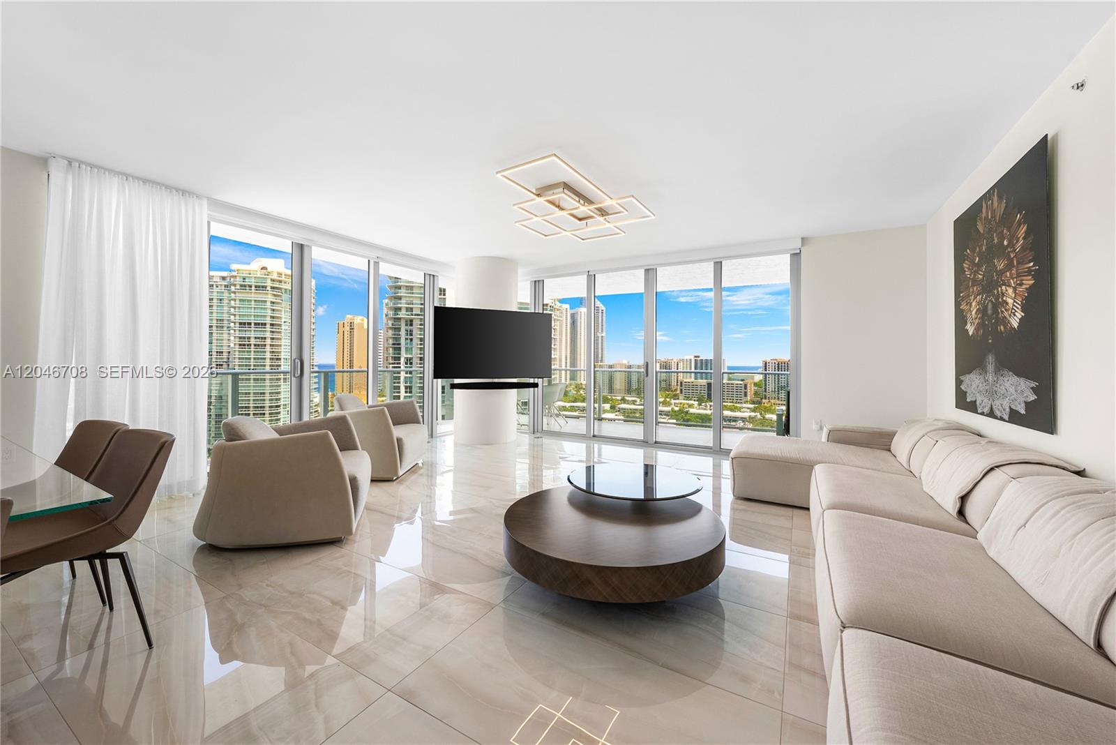 330 Sunny Isles Blvd # 1708 Unit: 5-1708