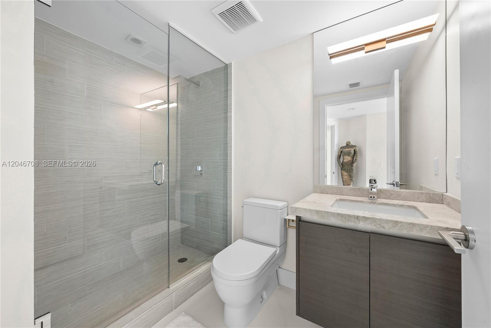 330 Sunny Isles Blvd # 1708 Unit: 5-1708