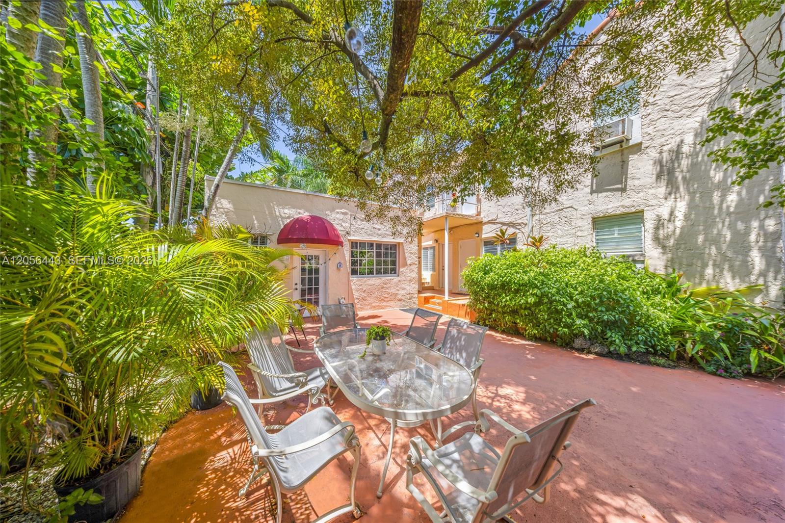 902 Salzedo St # 5