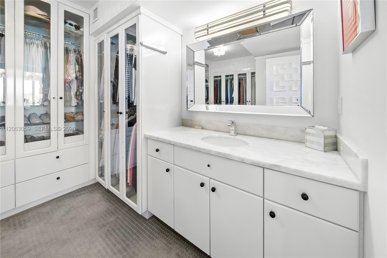 900 Bay Dr Unit: 702/704