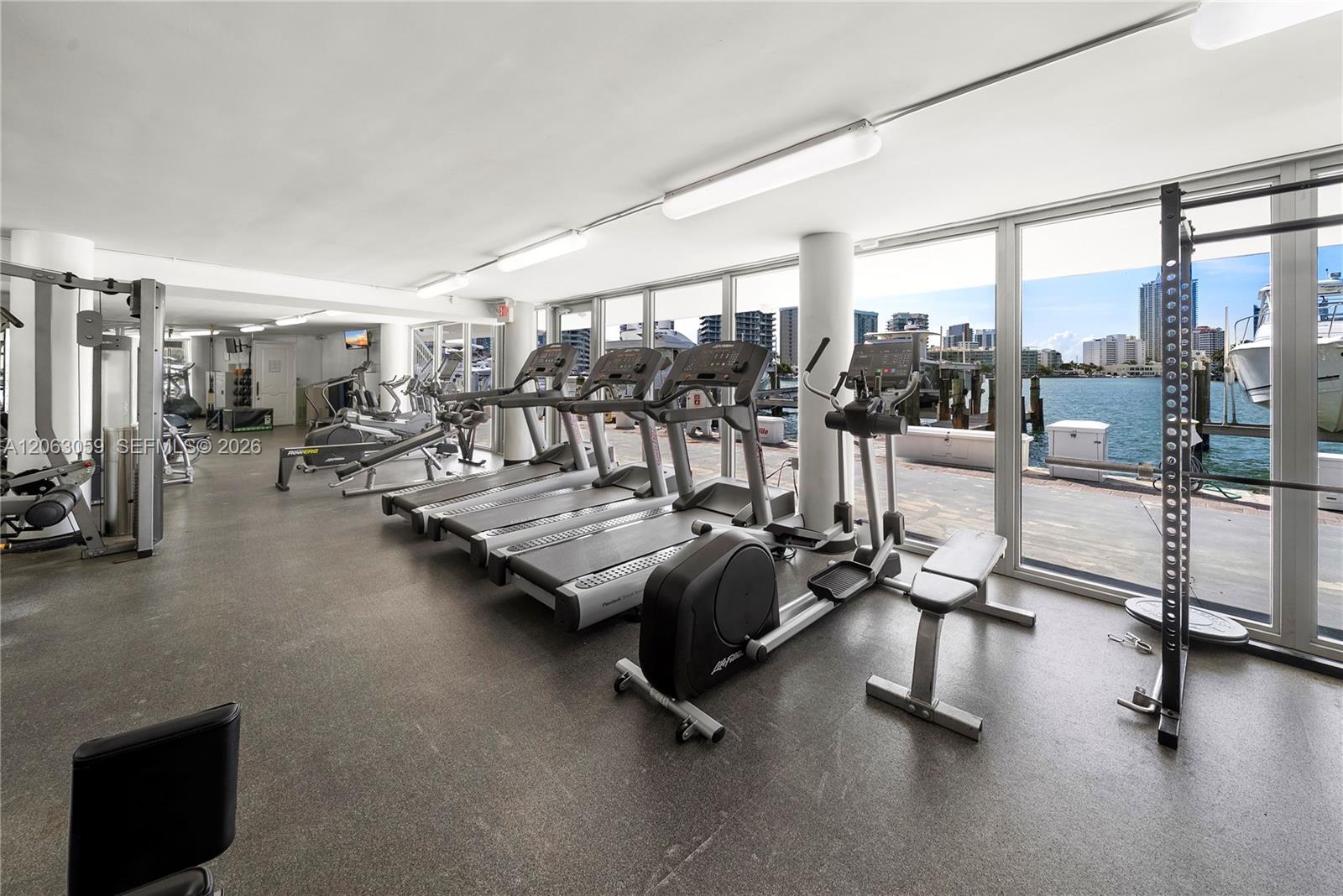 900 Bay Dr Unit: 702/704