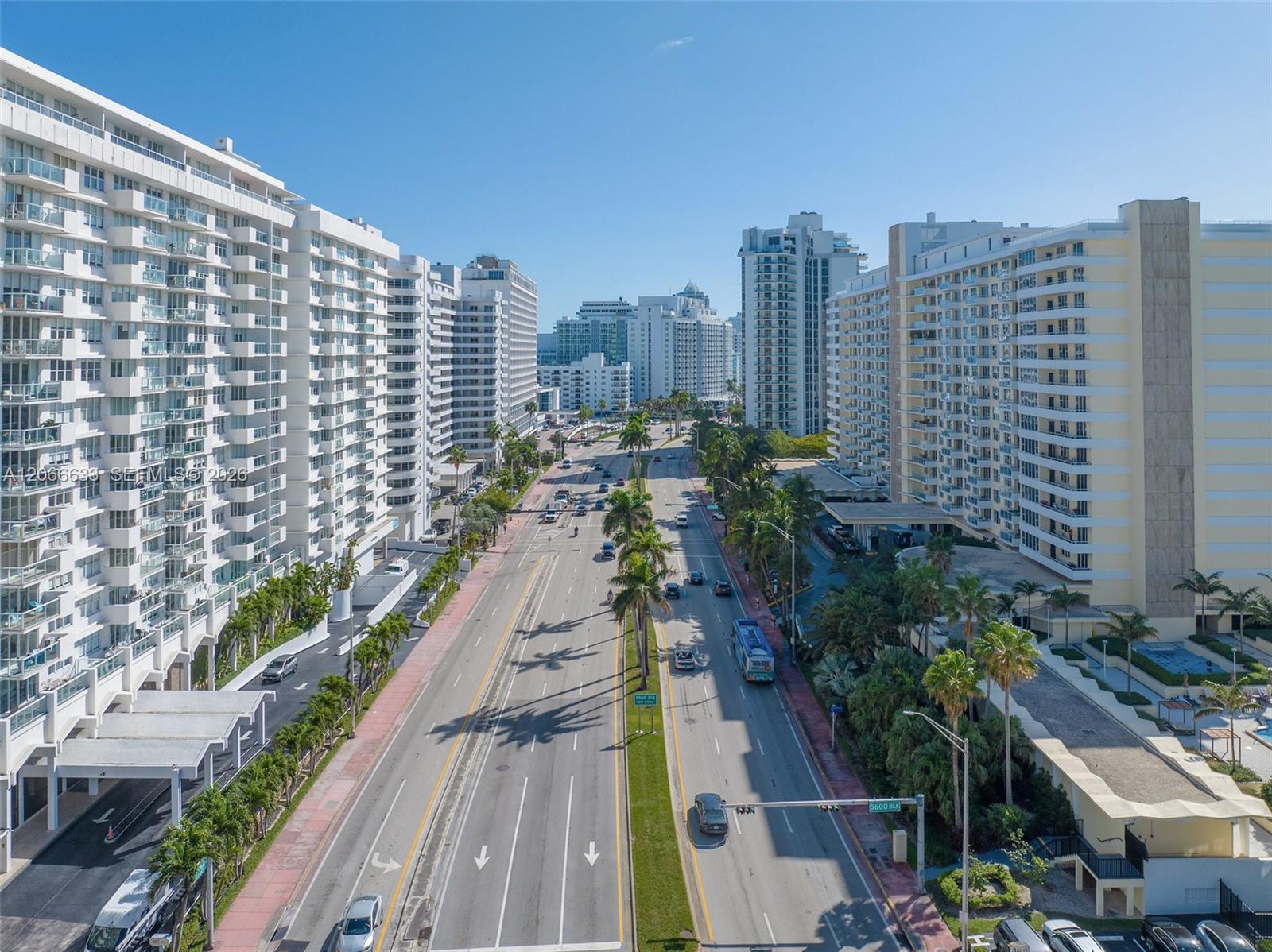 5601 Collins Ave # 14 Unit: PH-14
