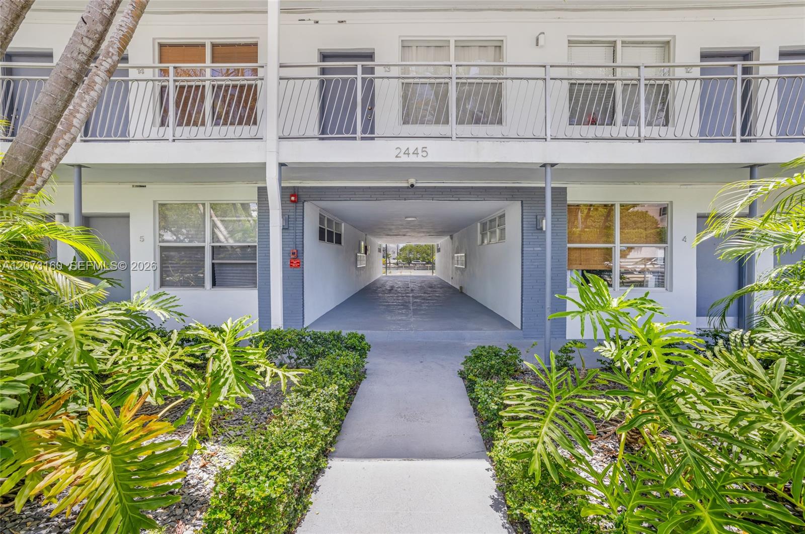 2445 Lake Pancoast Dr # 4