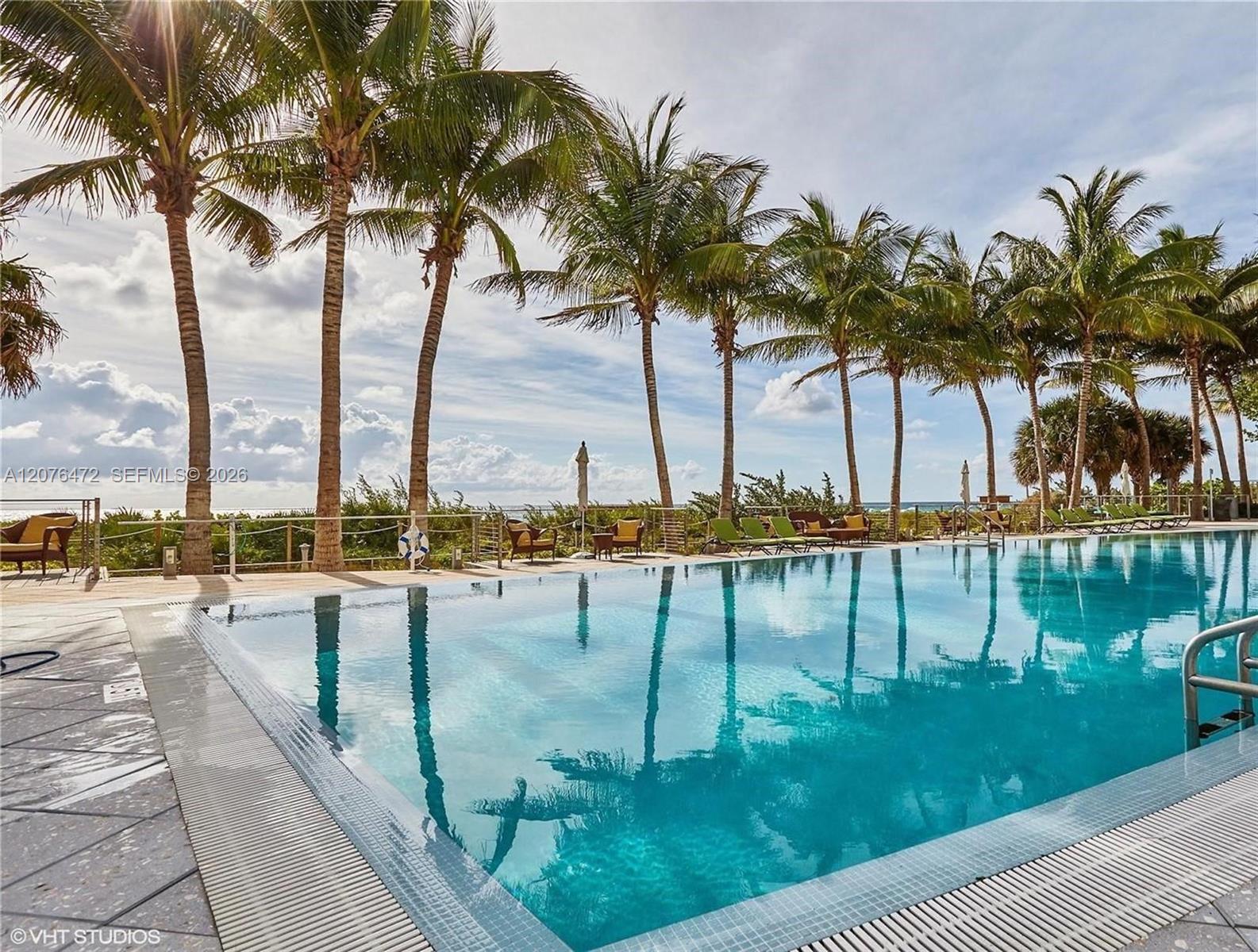 6799 Collins Ave # 701