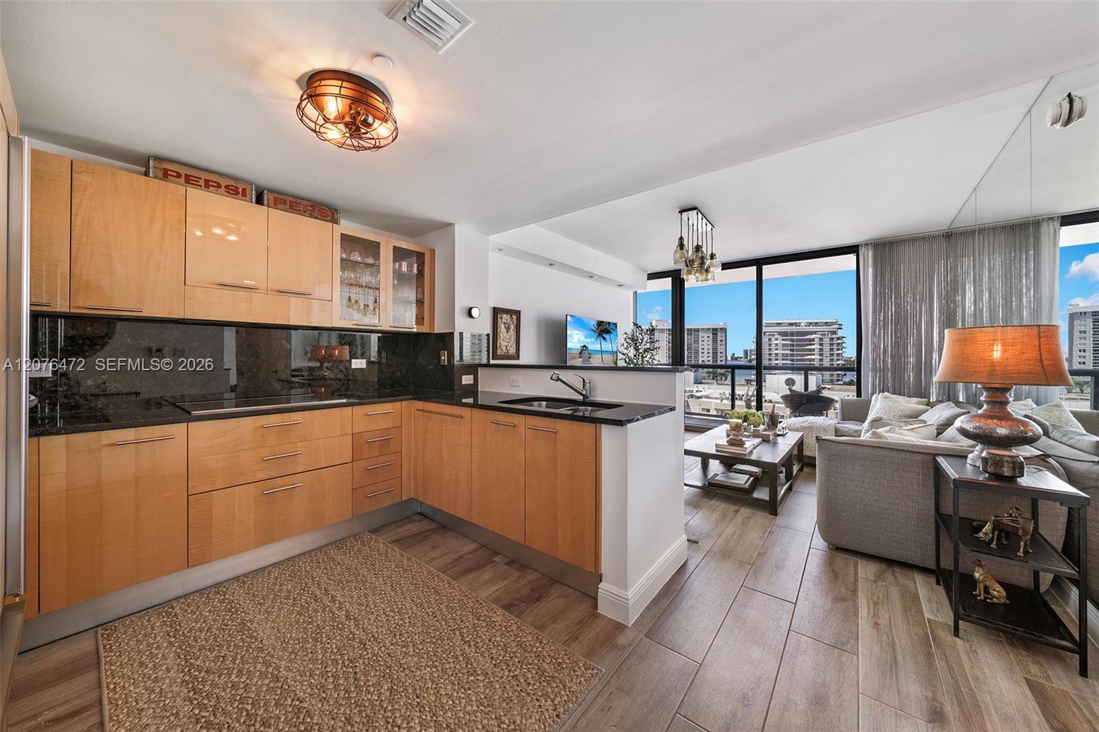 6799 Collins Ave # 701