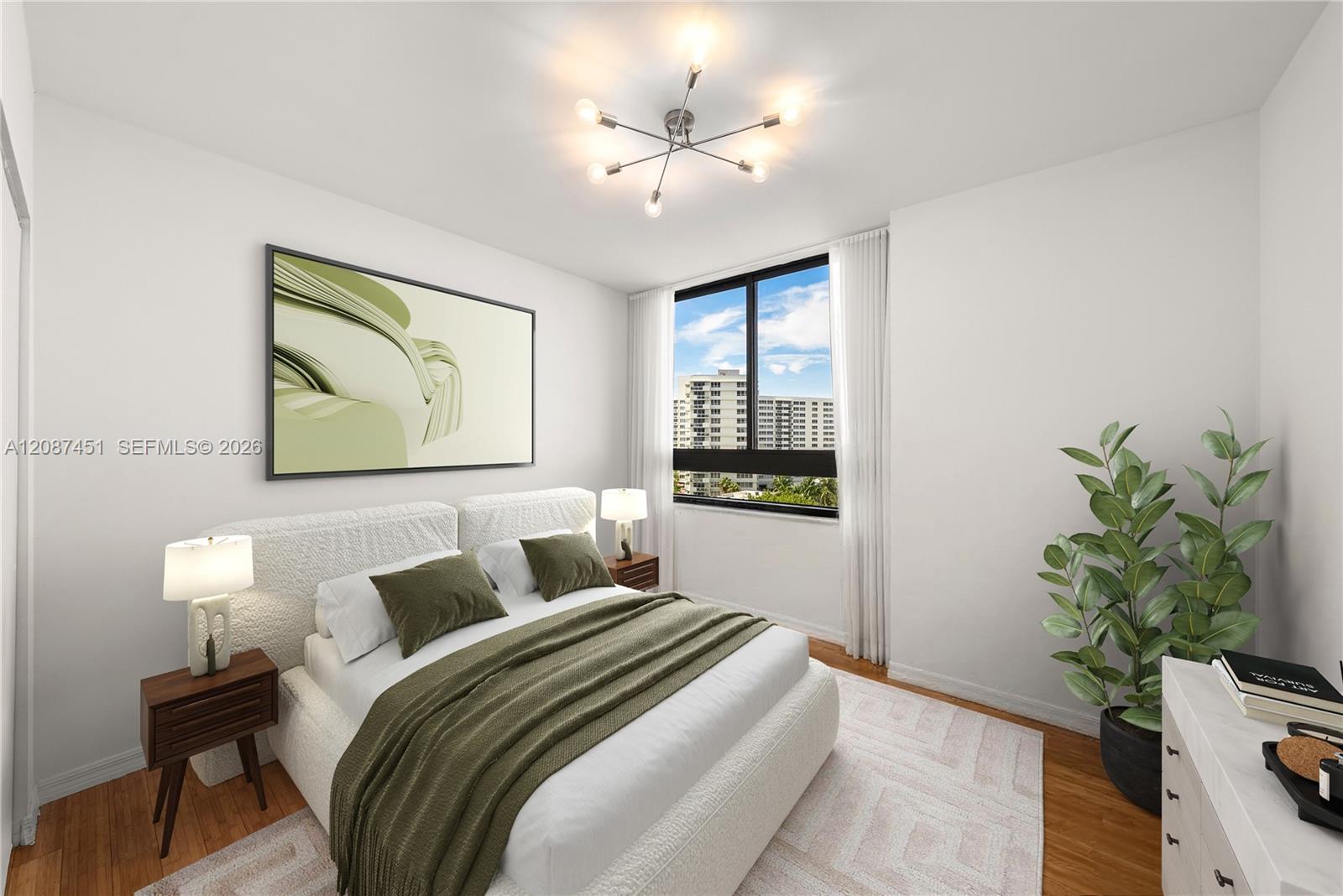 1330 West Ave # 811