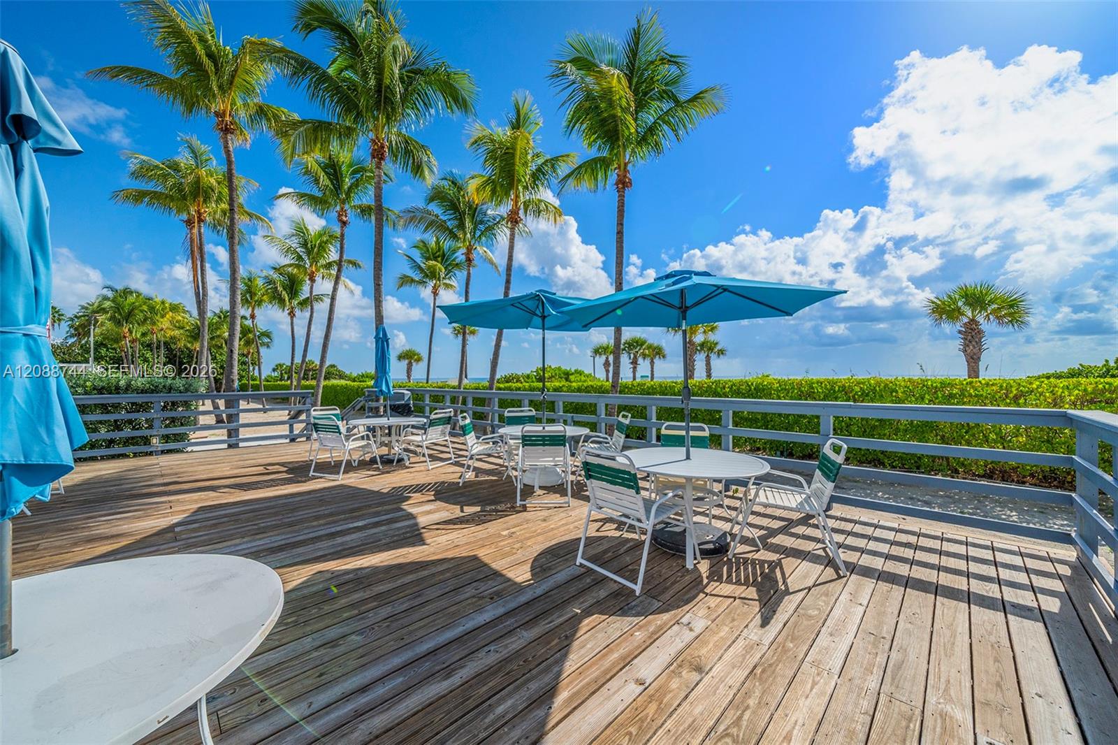 5005 Collins Ave # 1525