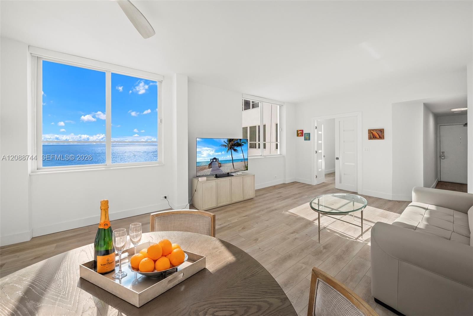 5005 Collins Ave # 1525