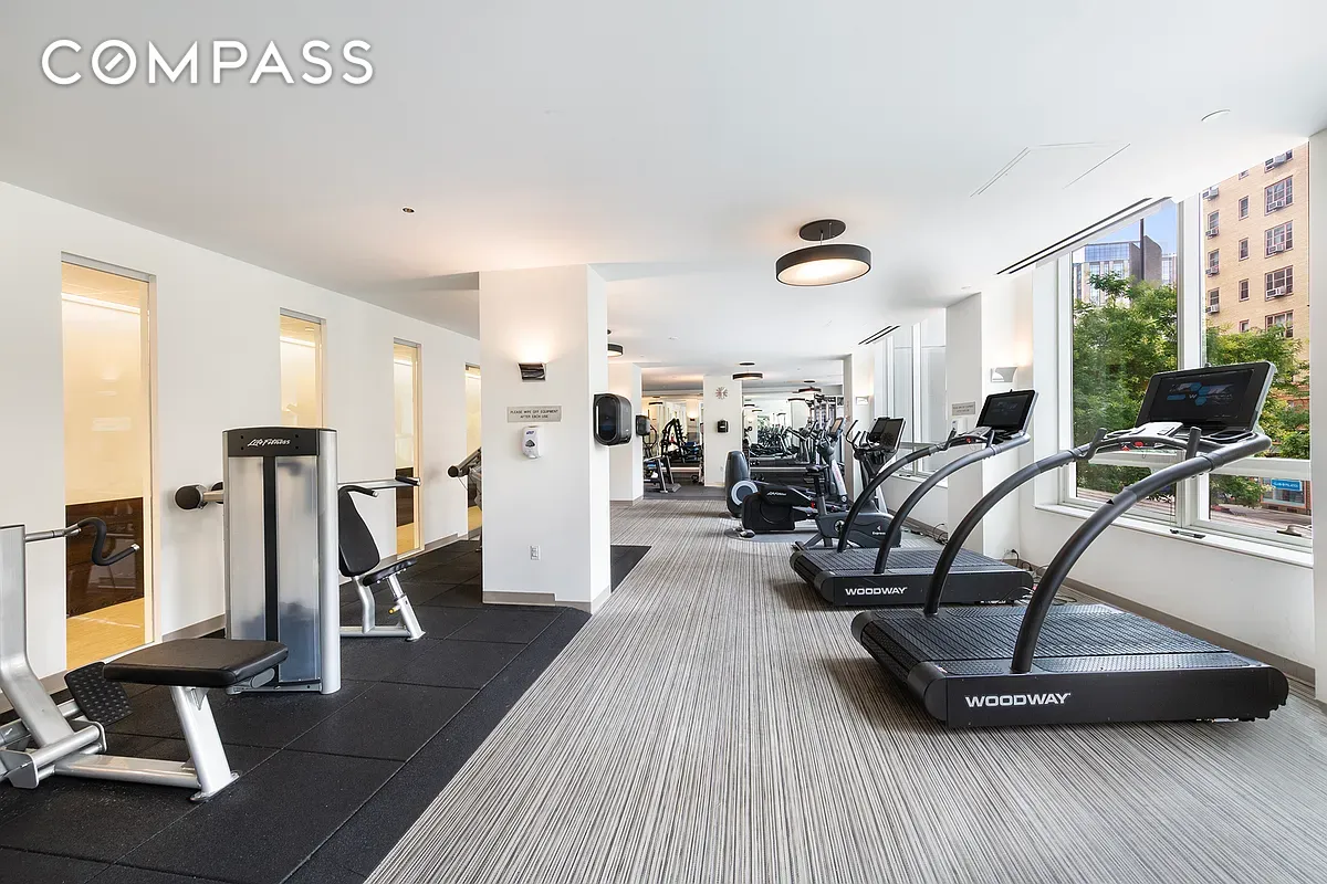 300 E 23rd Street 7A