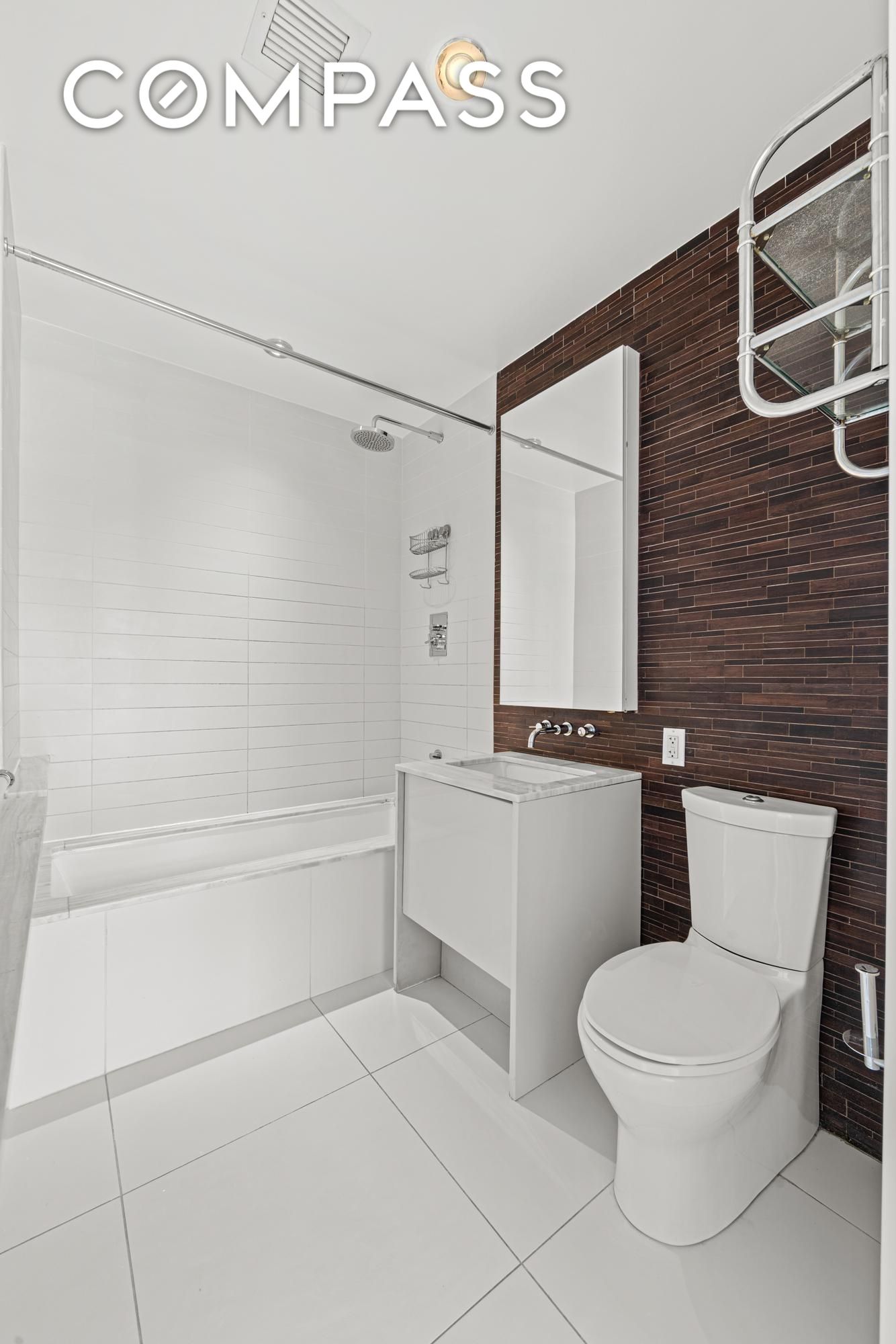 2 Northside Piers 30Y