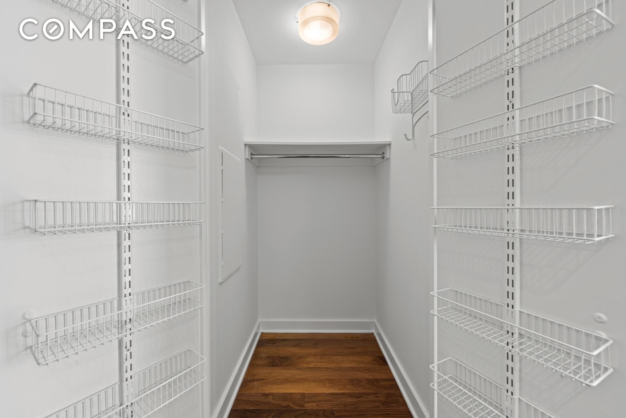 2 Northside Piers 30Y