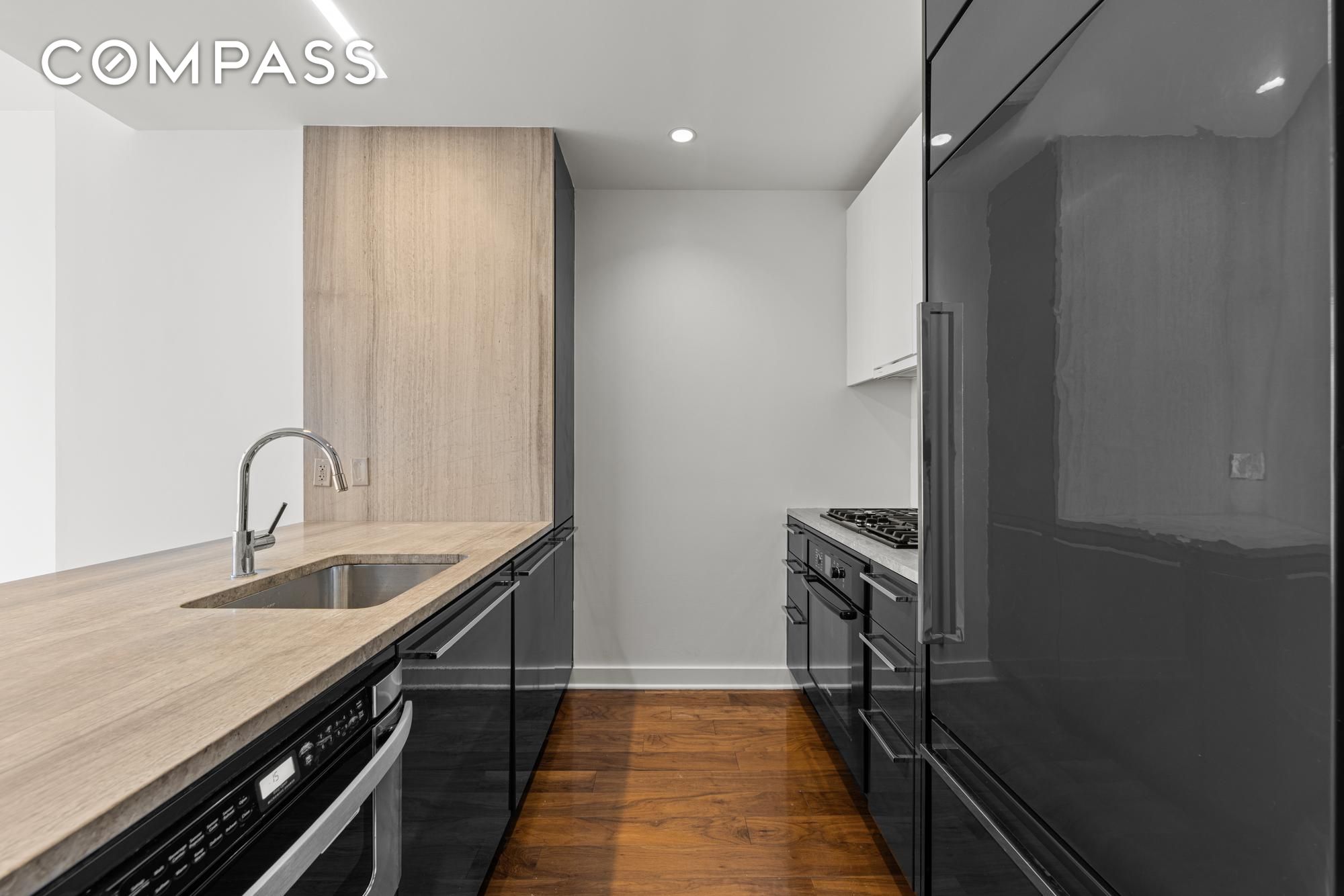 2 Northside Piers 30Y