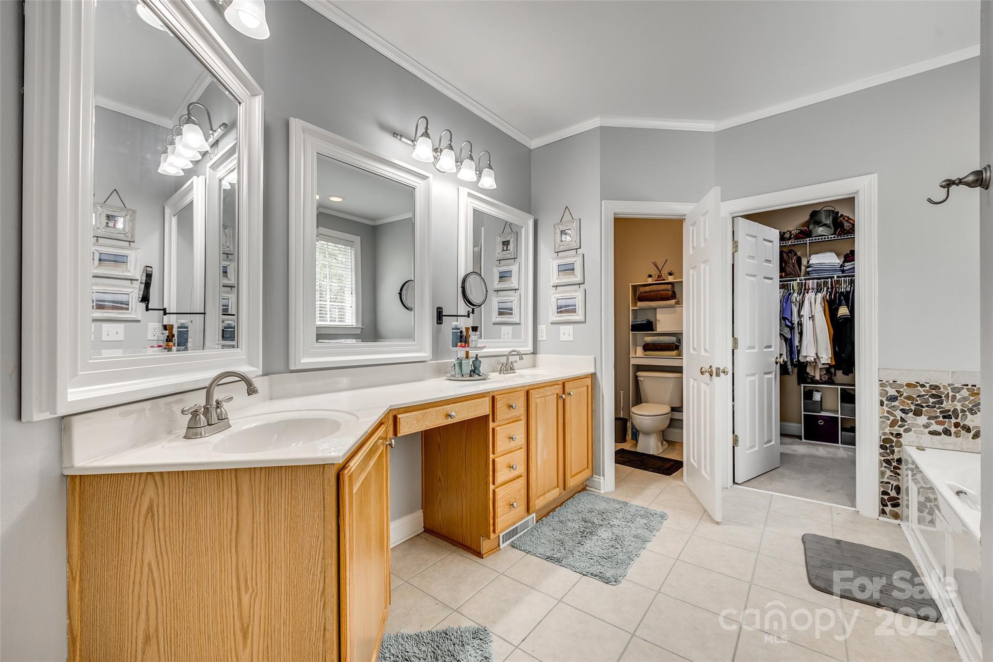 2008 Emerald Pines Drive