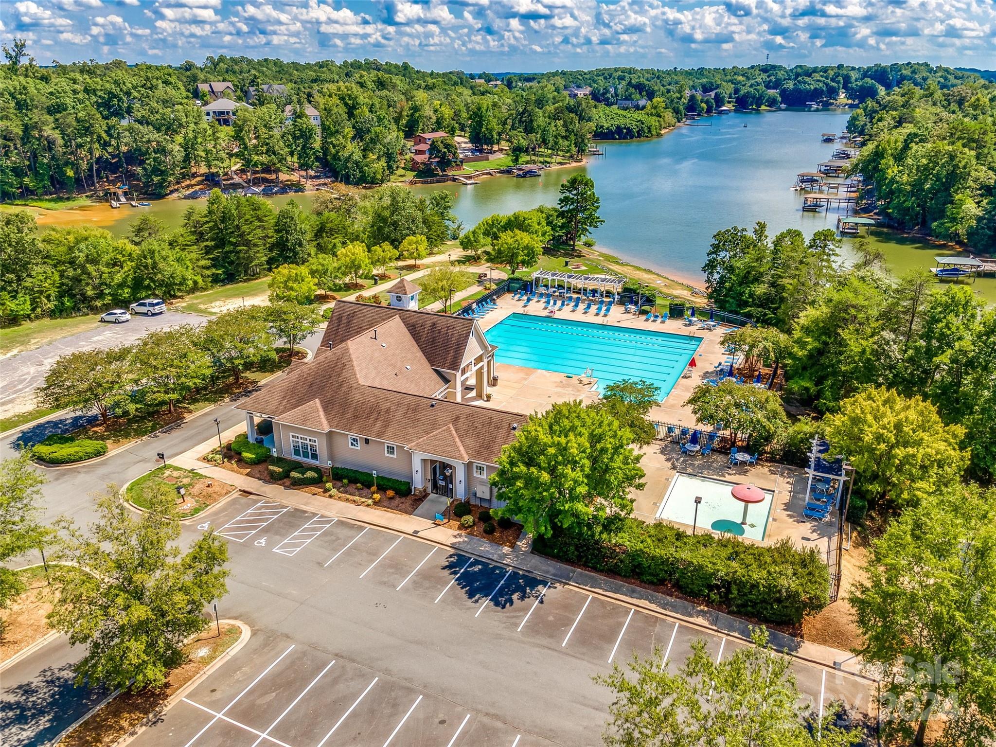 2008 Emerald Pines Drive