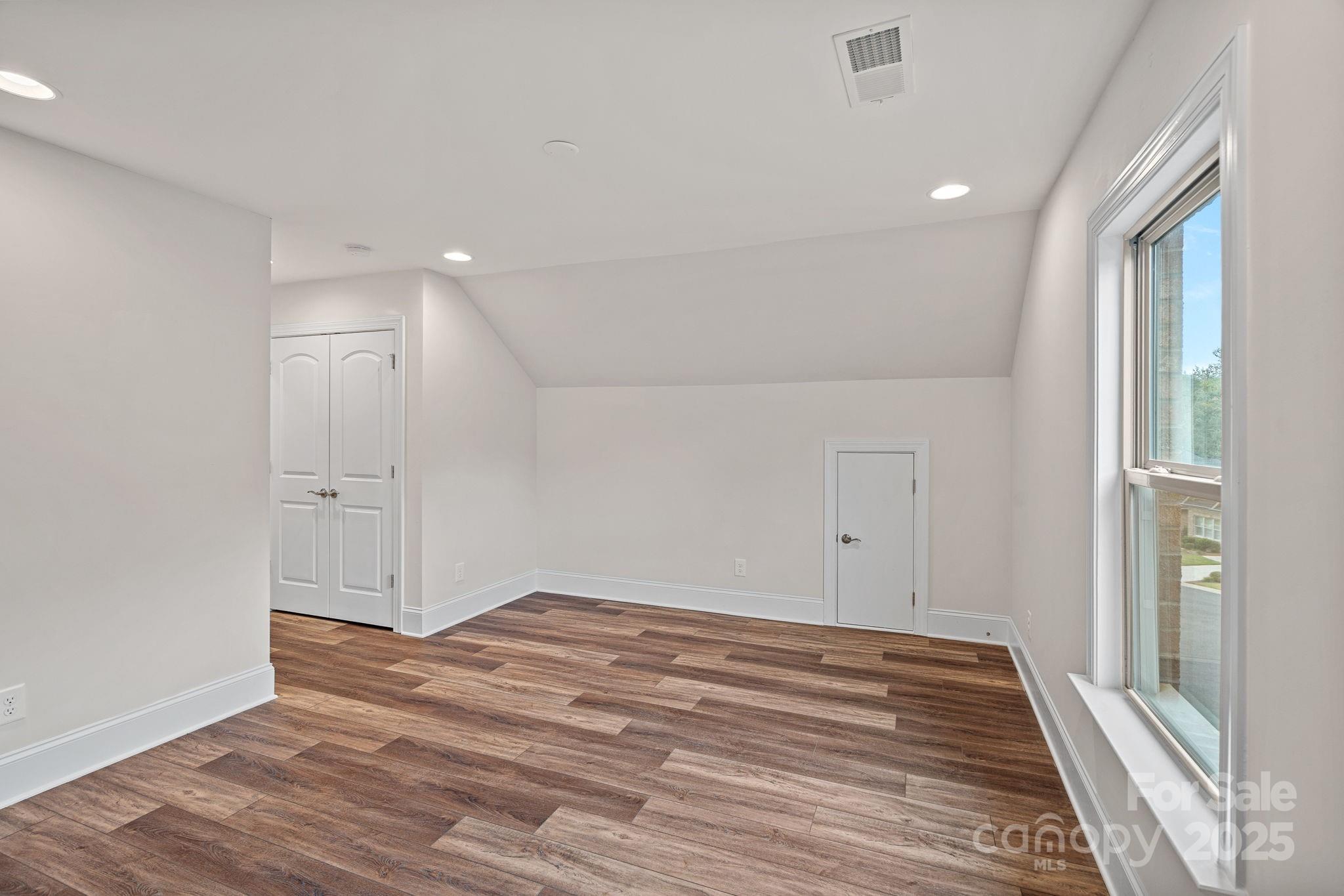 3006 Portico Place Unit: 37