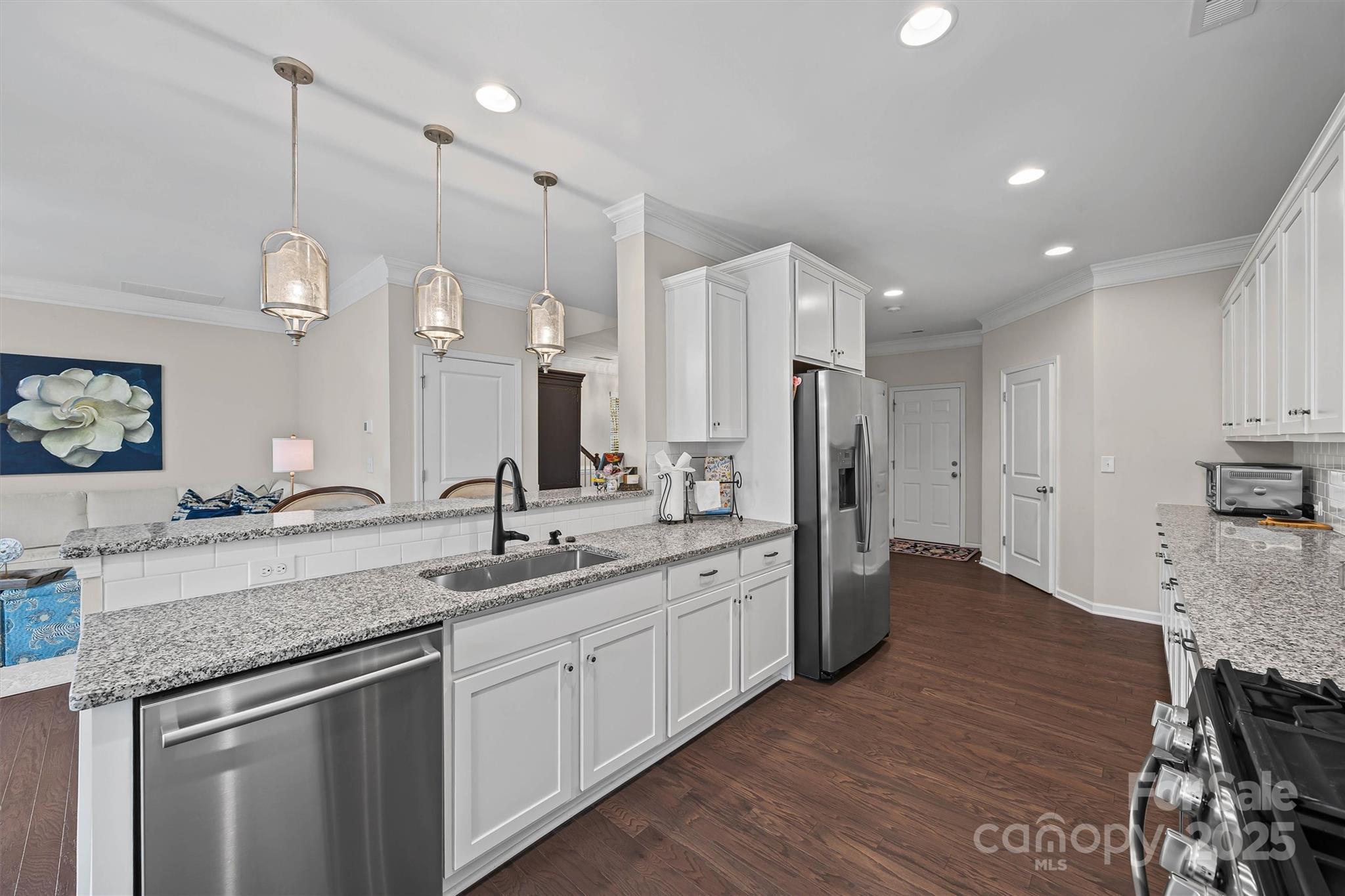 632 Amber Meadows Way