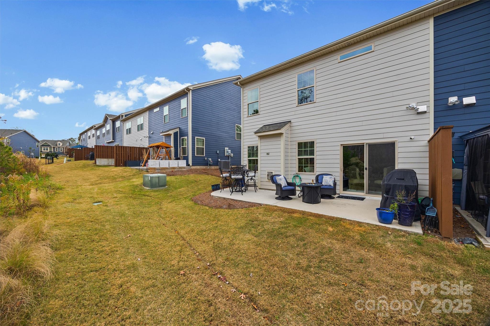 632 Amber Meadows Way