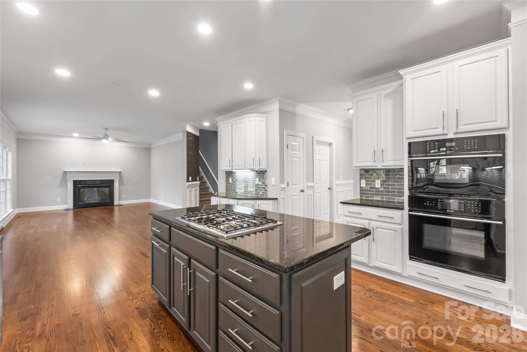 907 Hickory Stick Drive