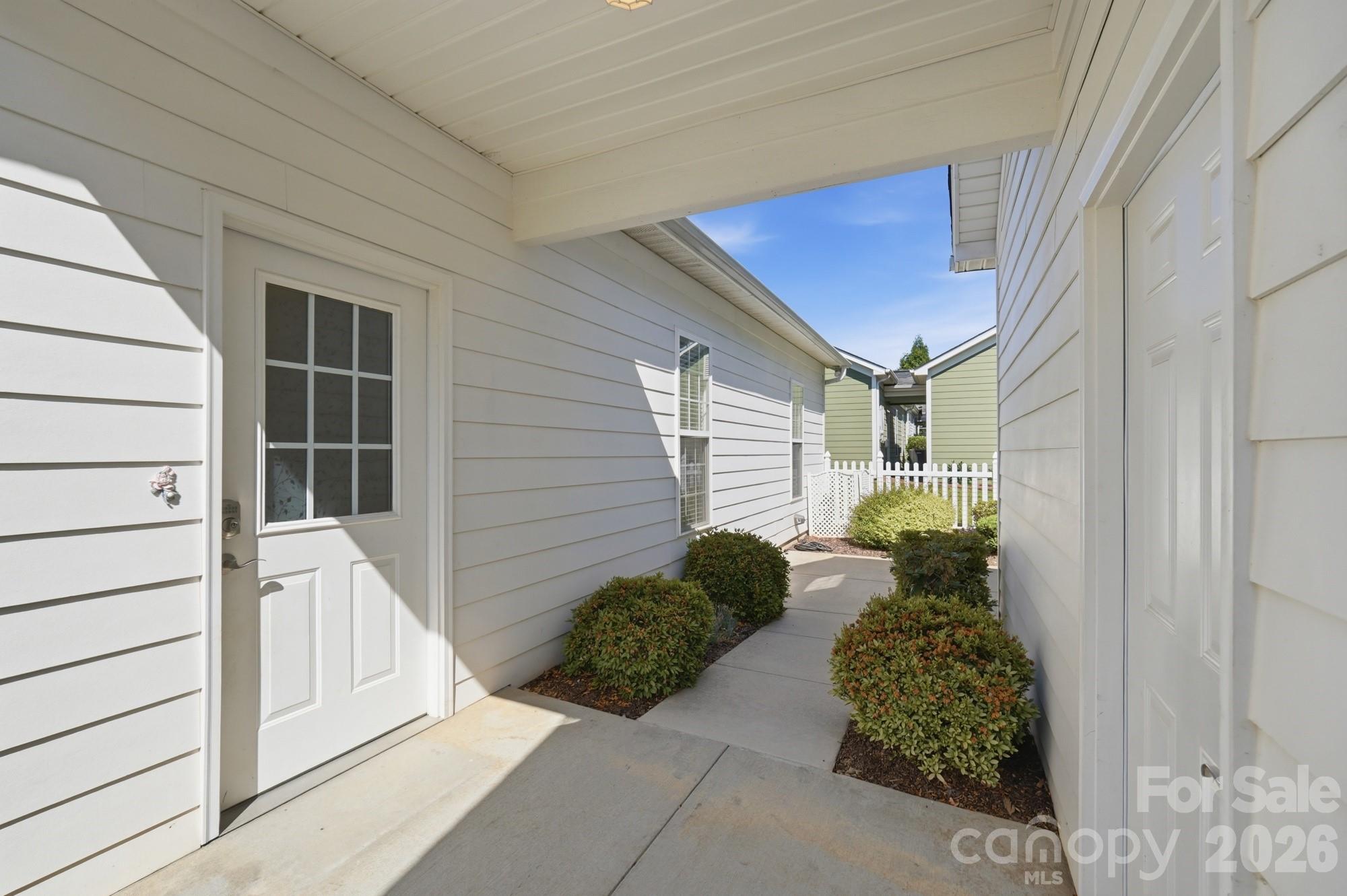 13344 Old Compton Court