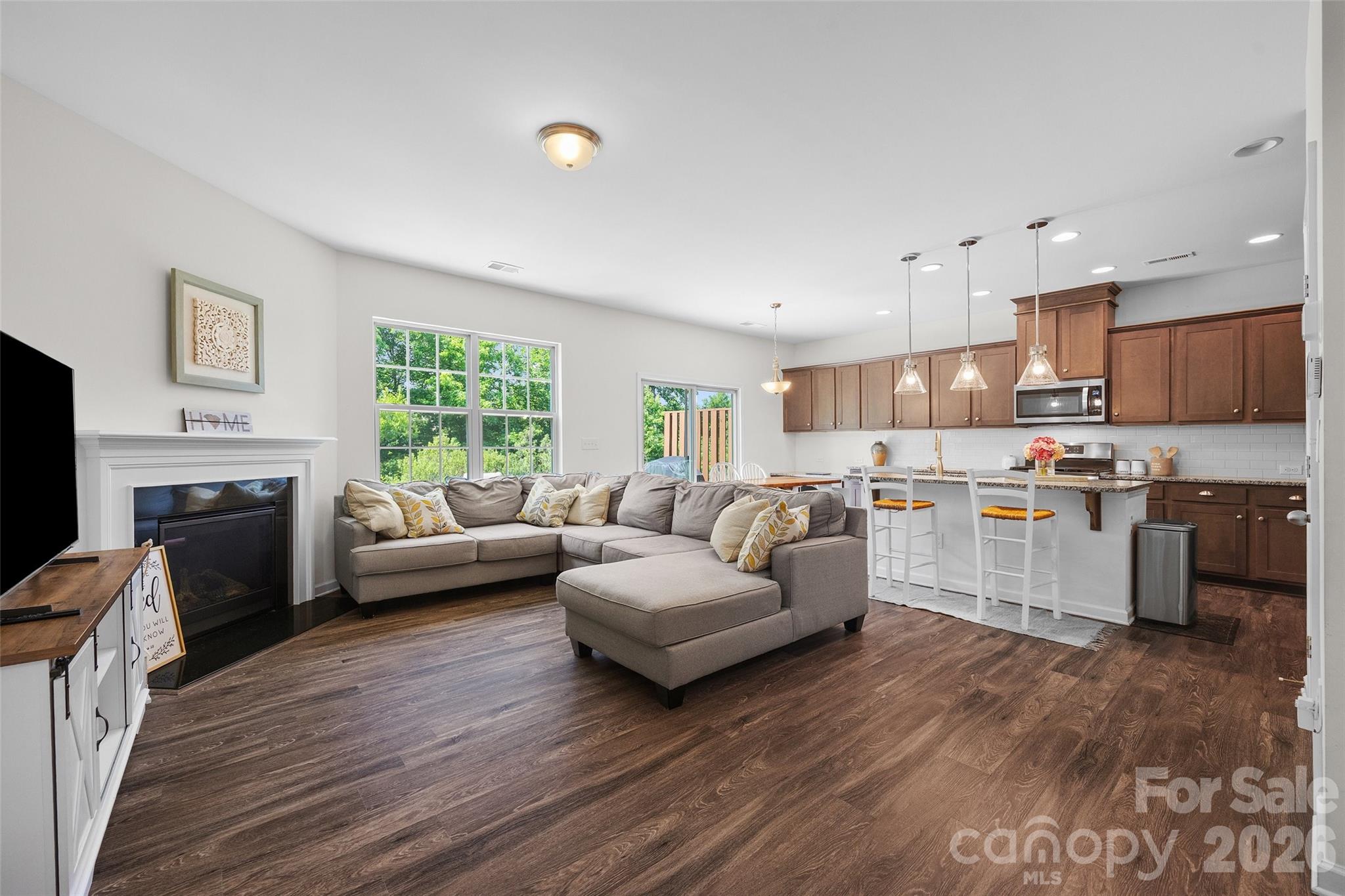 625 Amber Meadows Way