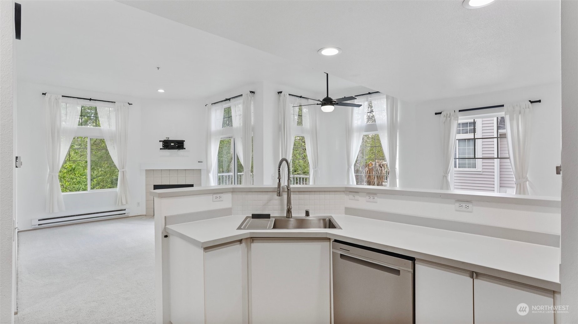 5328 S 236th Street Unit: 5-5