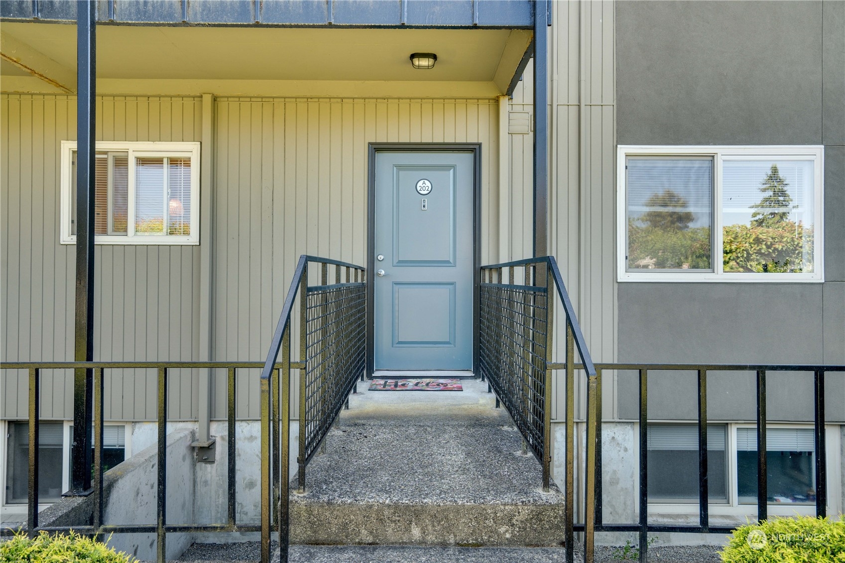 1012 S 27th St Street