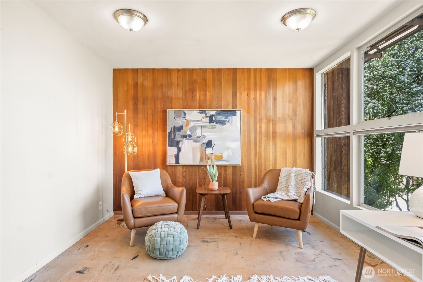 1353 E Boston Street